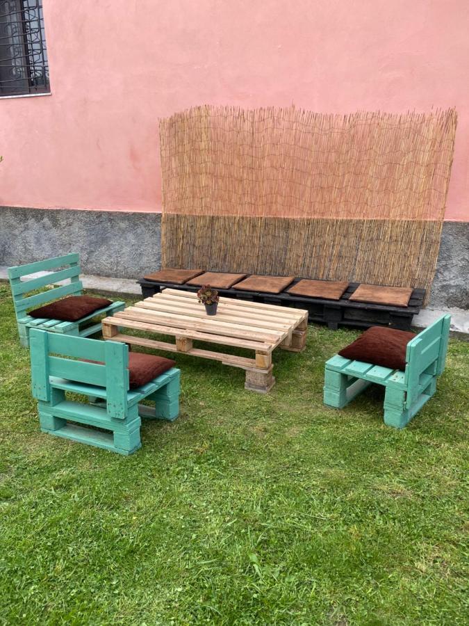 The Hood - Shkodra Backpackers Hostel Exterior photo