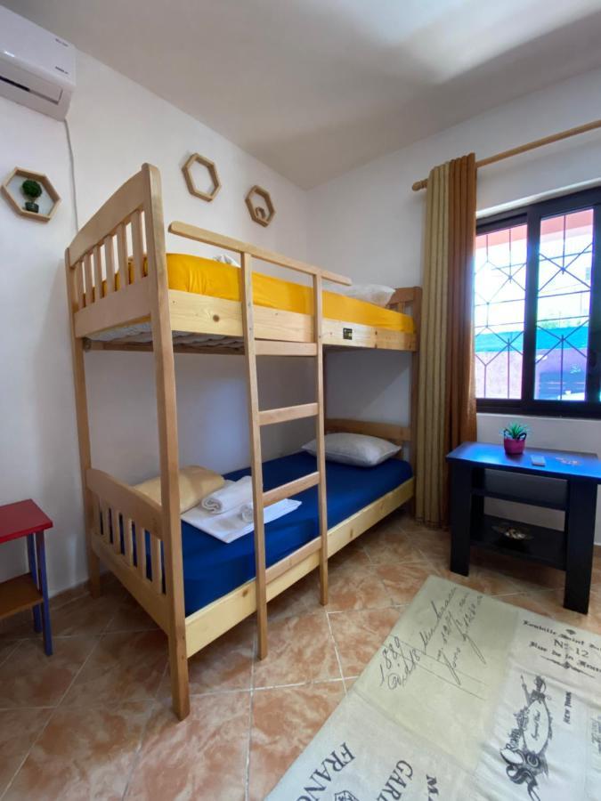The Hood - Shkodra Backpackers Hostel Exterior photo