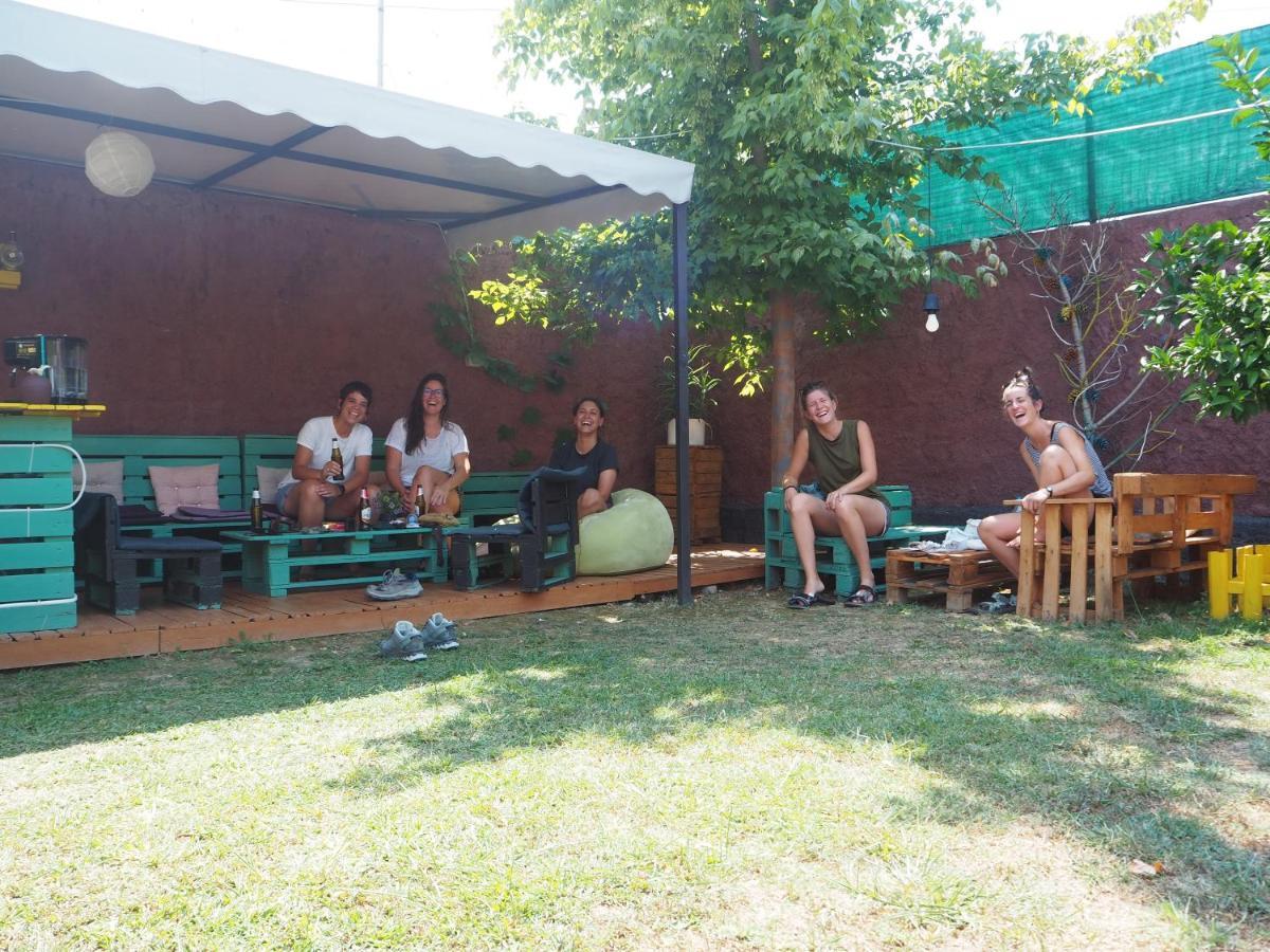 The Hood - Shkodra Backpackers Hostel Exterior photo