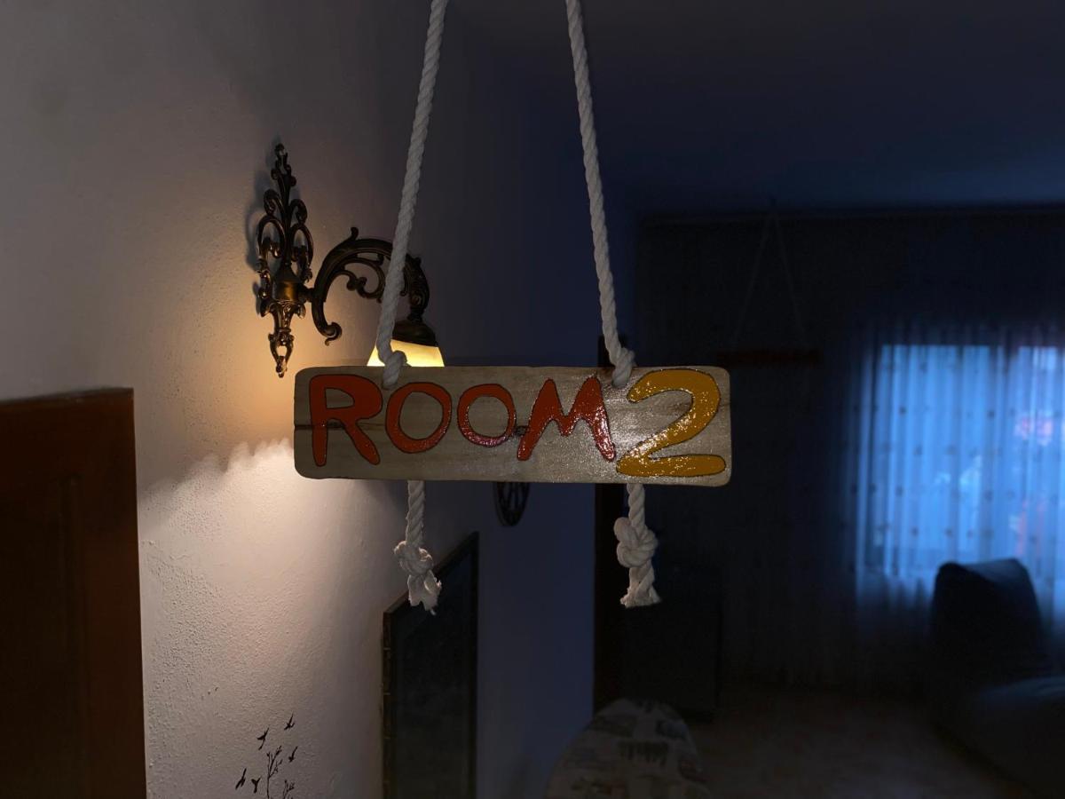 The Hood - Shkodra Backpackers Hostel Exterior photo